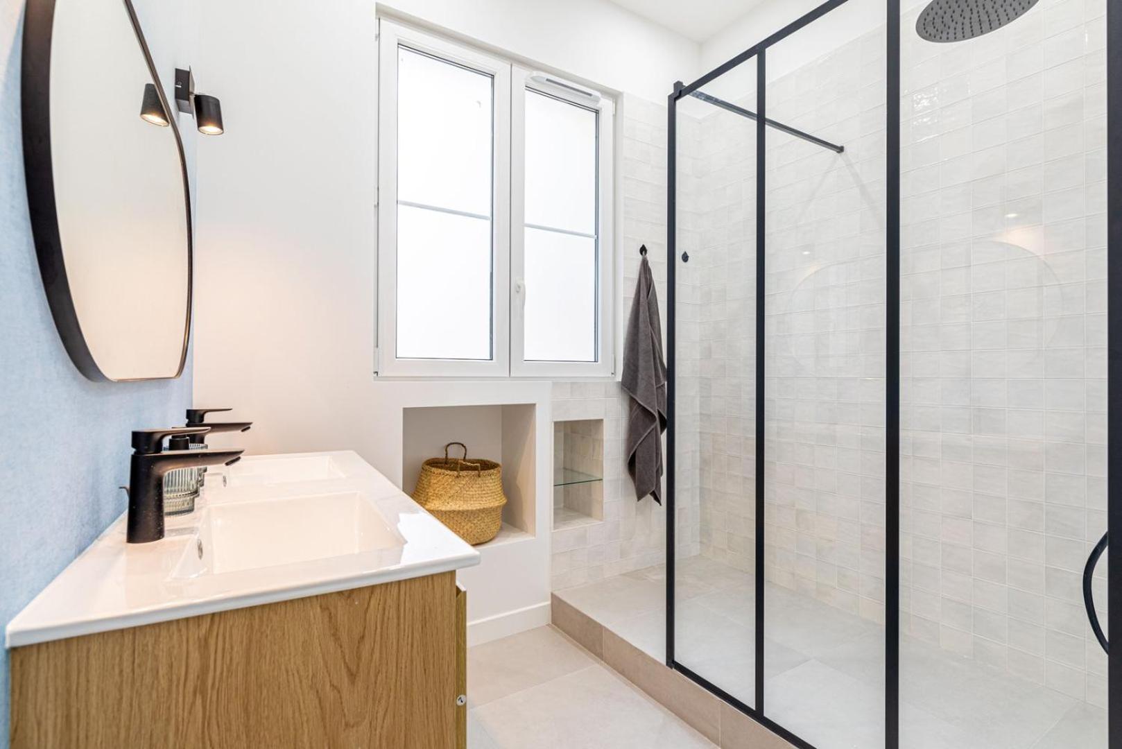 Guestready - A Classic Hideaway In Sorbonne Paris Exteriör bild